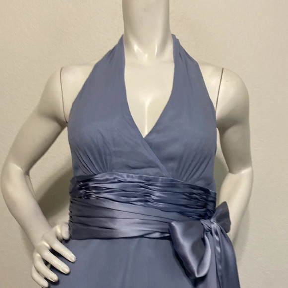 Maggy London "NEW" Blue 100% Silk Twilight Halter Dress Size 6P - Picture 2 of 7